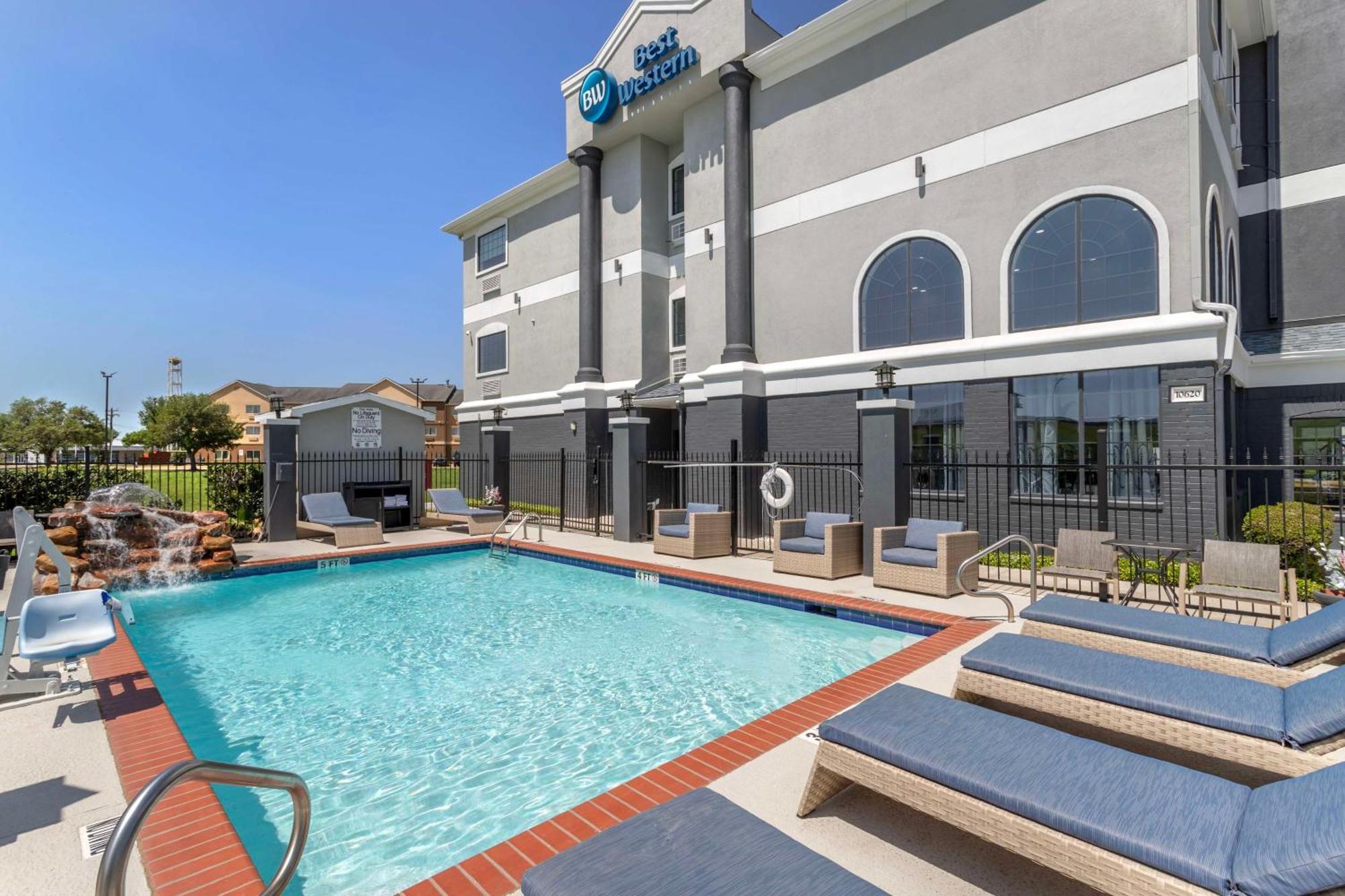 Surestay Plus By Best Western Texas City I-45 Exteriör bild